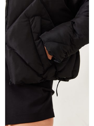 Bianco Lucci Kurtka zimowa w kolorze czarnym