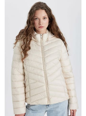DeFacto Steppjacke in Creme