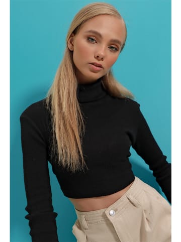 Trend Alacati Sweter w kolorze czarnym