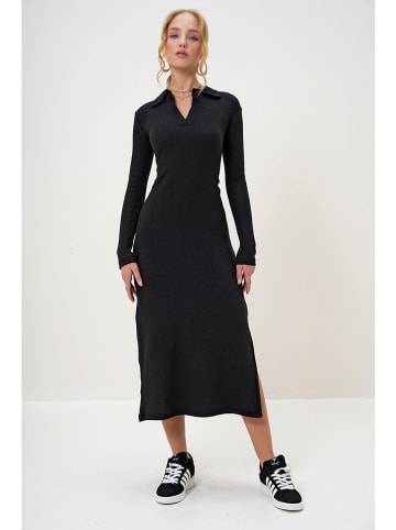 Trend Alacati Kleid in Schwarz