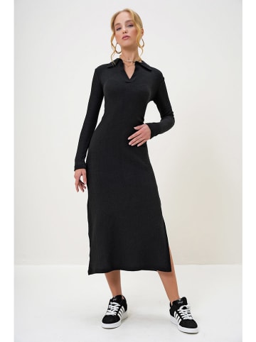 Trend Alacati Sukienka w kolorze czarnym