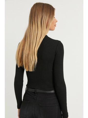 Cool and sexy Koszulka w kolorze czarnym