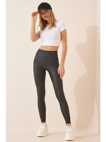 Happiness Istanbul Leggings in Schwarz