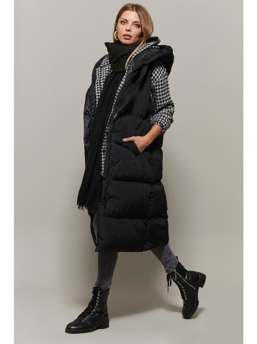 Cool and sexy Longbodywarmer zwart