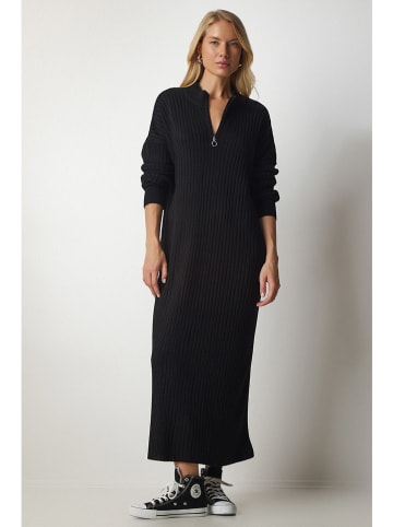 Happiness Istanbul Strickkleid in Schwarz