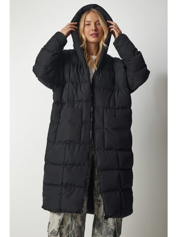 Happiness Istanbul Steppmantel in Schwarz