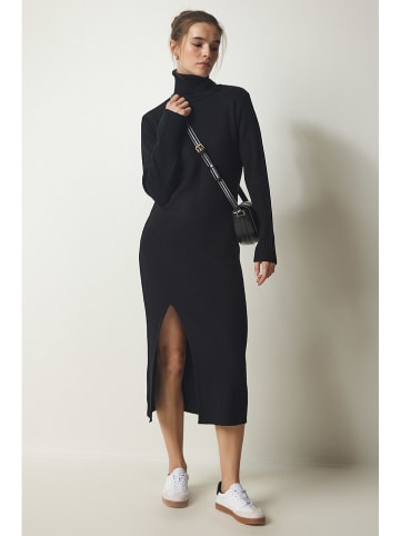 Happiness Istanbul Strickkleid in Schwarz