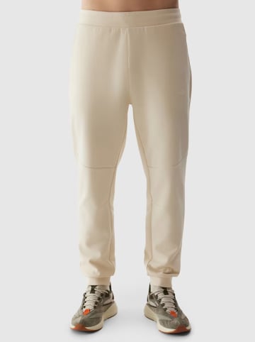 4F Sweathose in Creme