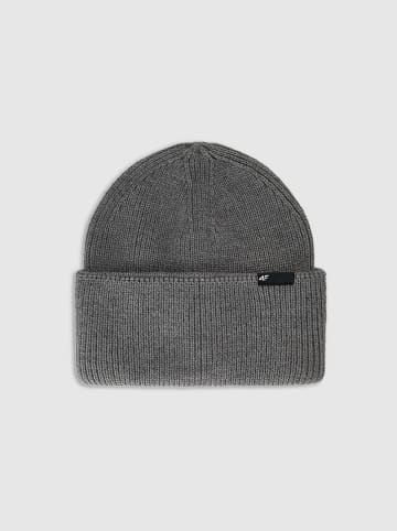 4F Czapka w kolorze szarym