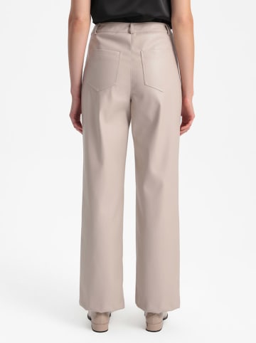 BGN Kunstleren broek zandkleurig