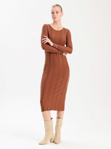 BGN Strickkleid in Braun