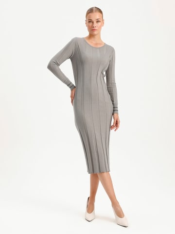 BGN Strickkleid in Grau