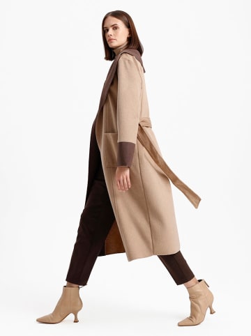 BGN Tussenmantel lichtbruin