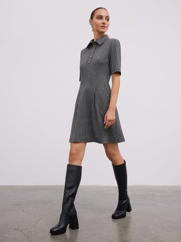 BGN Sukienka w kolorze czarno-szarym