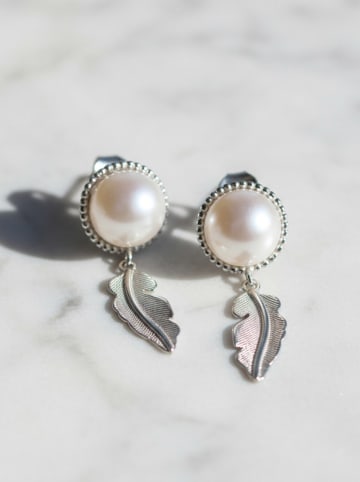 Engelsrufer Srebrne kolczyki-wkrętki "Glory Feather" z perłami