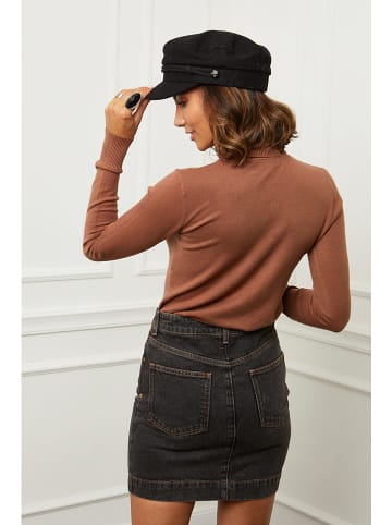 L'armoire de Suzette Golf w kolorze karmelowym