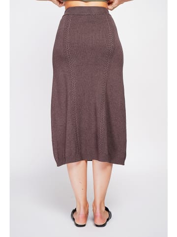 William de Faye Rok bruin