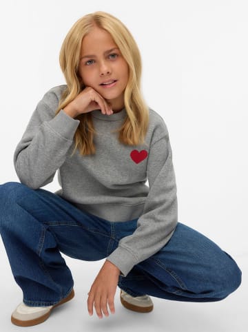 Vero Moda Girl Sweter "Malyheart" w kolorze szarym