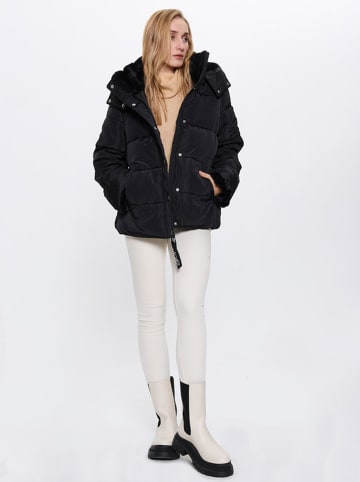 Bébé Kurtka zimowa w kolorze czarnym