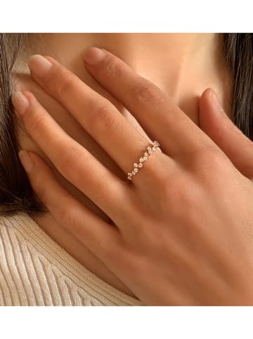 Les Petites Précieuses Rosévergold. Ring mit Edelsteinen