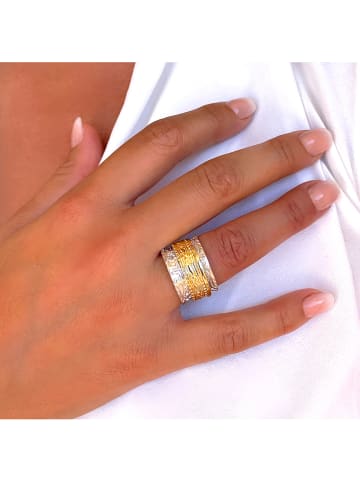 Les Petites Précieuses Vergold. Ring mit Edelsteinen