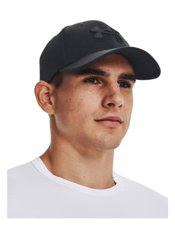 Under Armour Pet "Blitzing" zwart