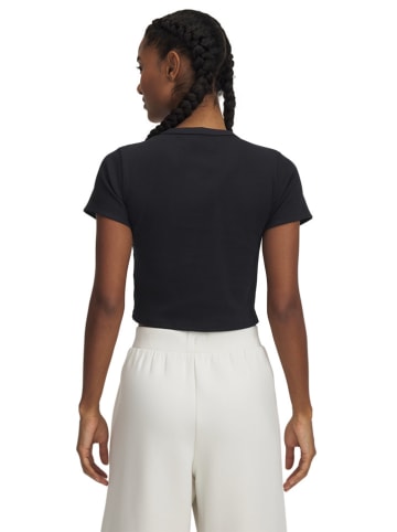 Under Armour Koszulka sportowa w kolorze czarnym