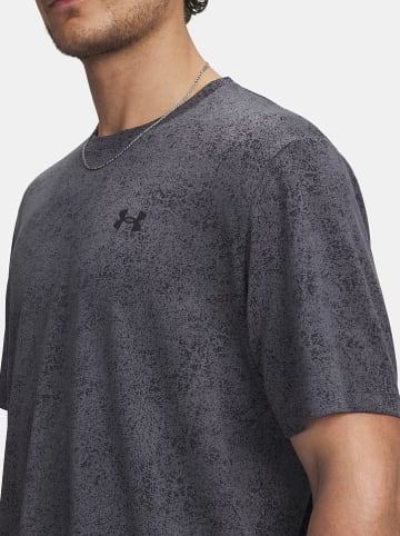 Under Armour Funktionsshirt "Novelty" in Grau