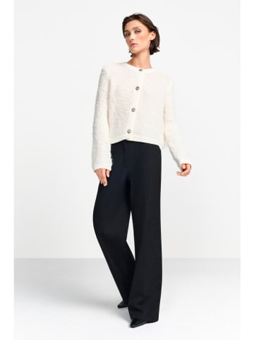 Rich & Royal Kardigan w kolorze kremowym