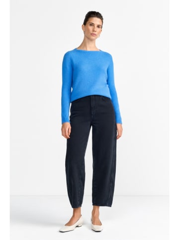 Rich & Royal Sweter w kolorze niebieskim