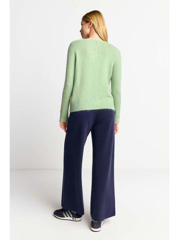 Rich & Royal Sweter w kolorze zielonym