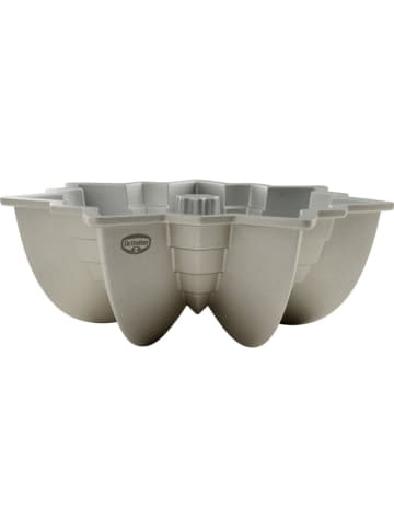 Dr. Oetker Forma "Star" w kolorze kremowym na babkę - wys. 8 x  Ø 23 cm