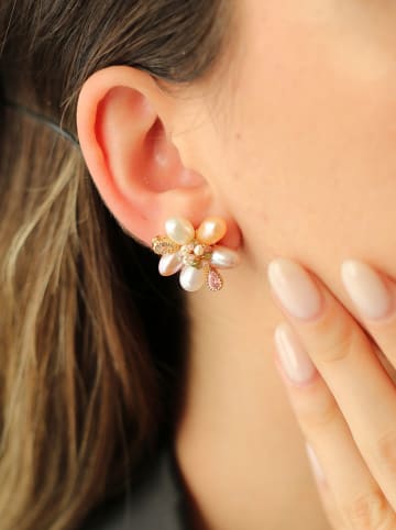 Pierres delicates Vergulde oorstekers met parels en edelstenen