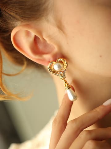 Pierres delicates Vergold. Ohrstecker mit Perlen und Edelsteinen