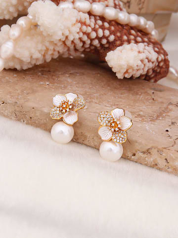 Pierres delicates Vergulde oorstekers met parels en edelstenen