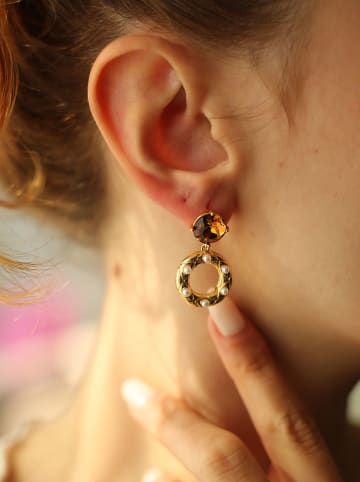 Pierres delicates Vergulde oorstekers met parels en edelstenen