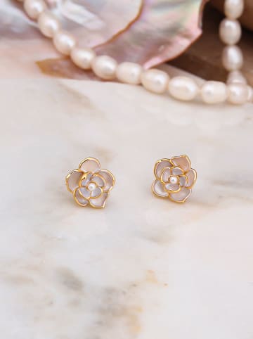 Pierres delicates Vergulde oorstekers met parels