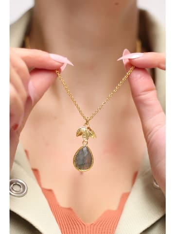 Pierres delicates 2-delige sieradenset ketting & oorringen