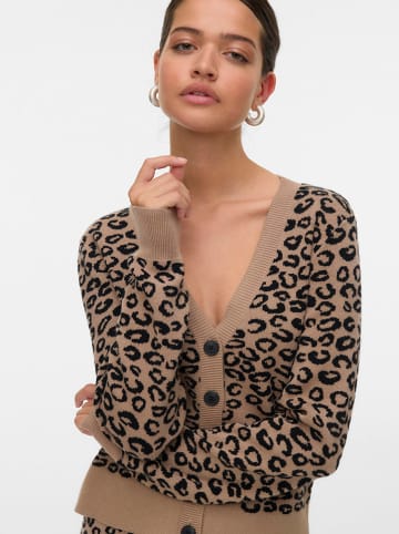 Vero Moda Cardigan in Beige