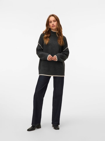 Vero Moda Sweter w kolorze antracytowym