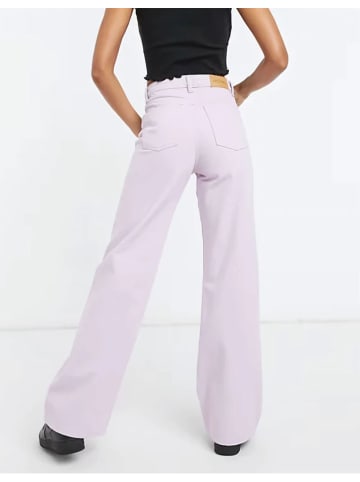 Monki Jeans - Comfort fit - in Flieder