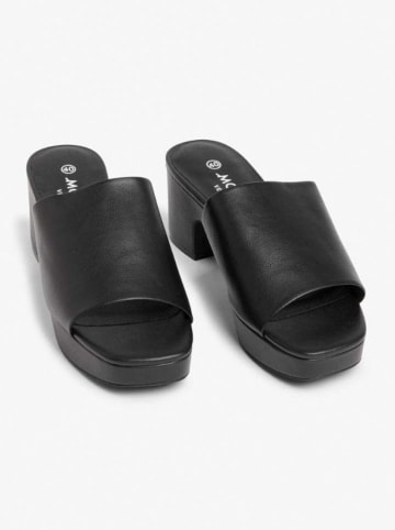 Monki Sandaletten in Schwarz