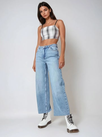 Weekday Top w kolorze biało-czarnym