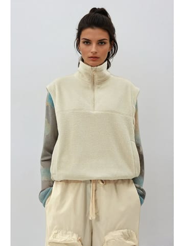 Weekday Fleeceweste in Beige
