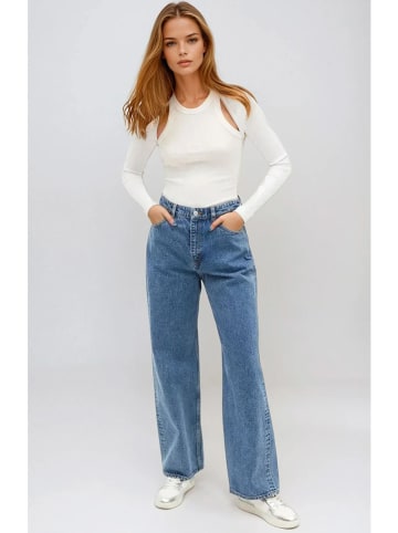 Monki Jeans - Comfort fit - in Blau