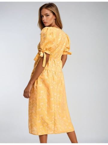 Monki Kleid in Orange