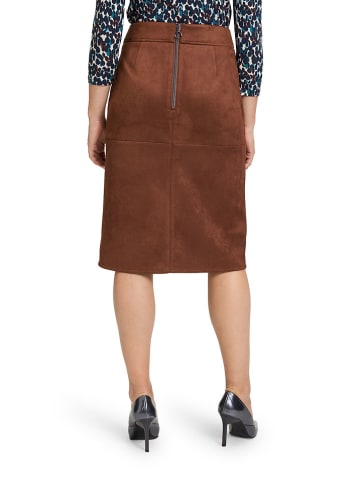 Betty Barclay Rok bruin