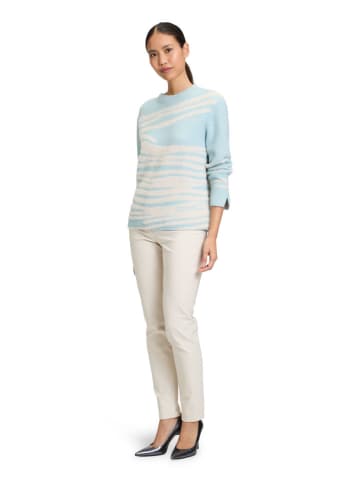 Betty Barclay Trui lichtblauw/crème