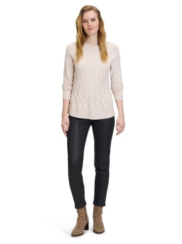 Betty Barclay Pullover in Creme