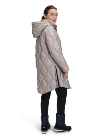 Betty Barclay Płaszcz pikowany w kolorze beżowym